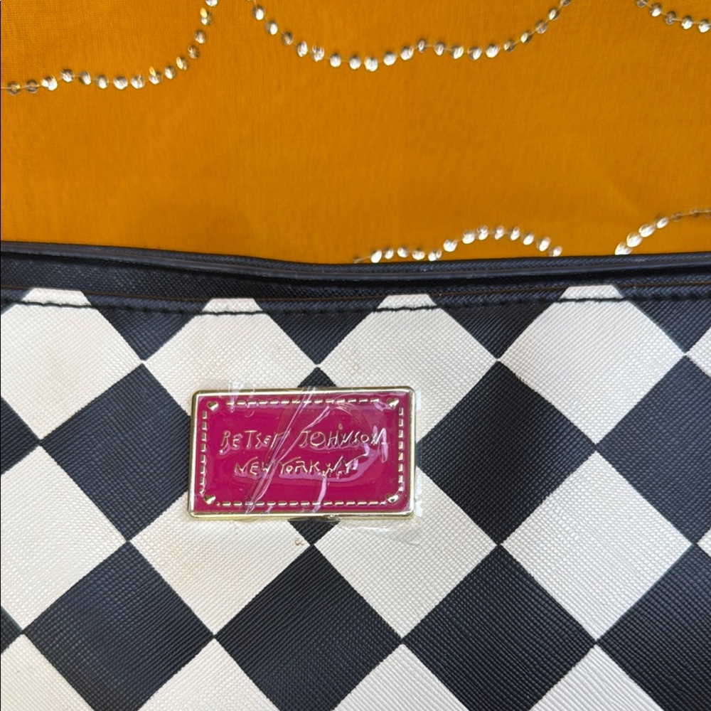 Betsey Johnson Black and White Diamond Clutch - Picture 8 of 11